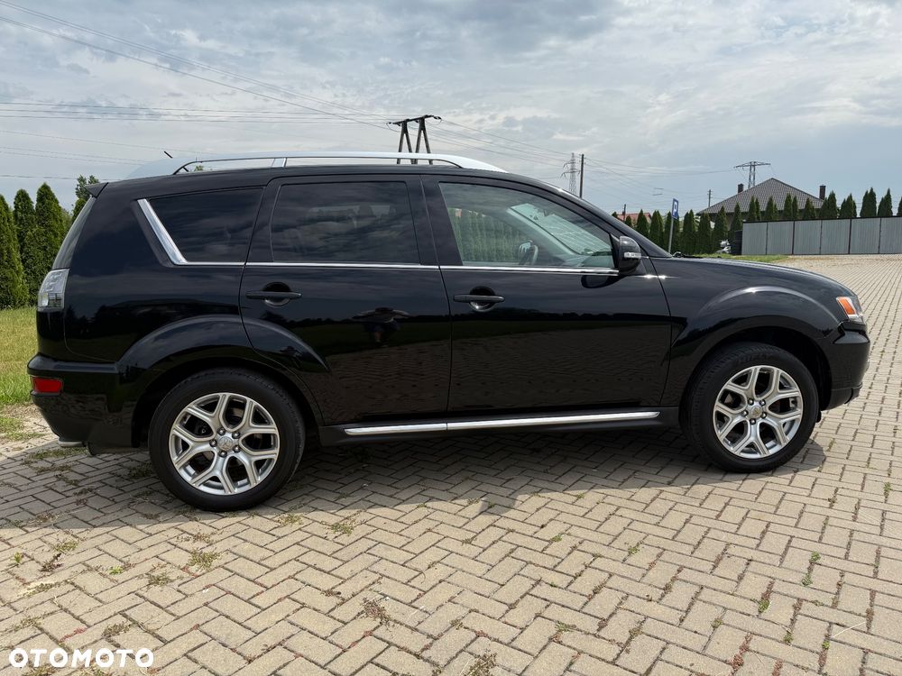 Mitsubishi Outlander 2.0 Intense + 2WD EU5 - 11