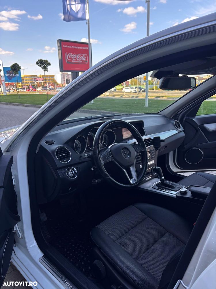 Mercedes-Benz C - 7