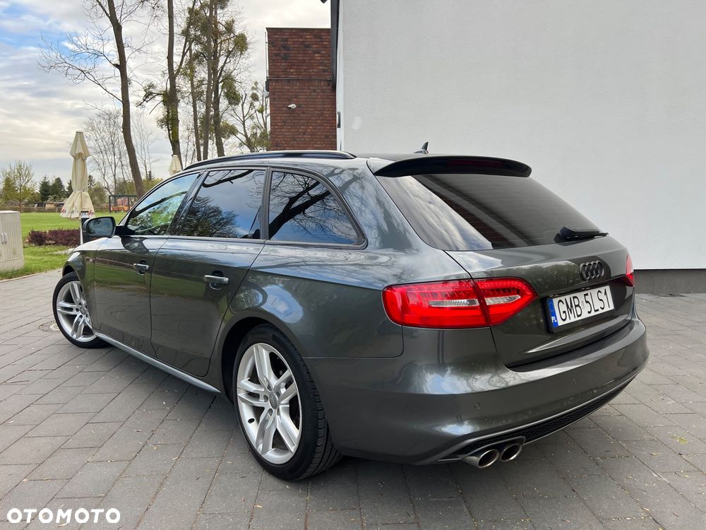Audi A4 Avant 2.0 TDI DPF multitronic S line Sportpaket - 16