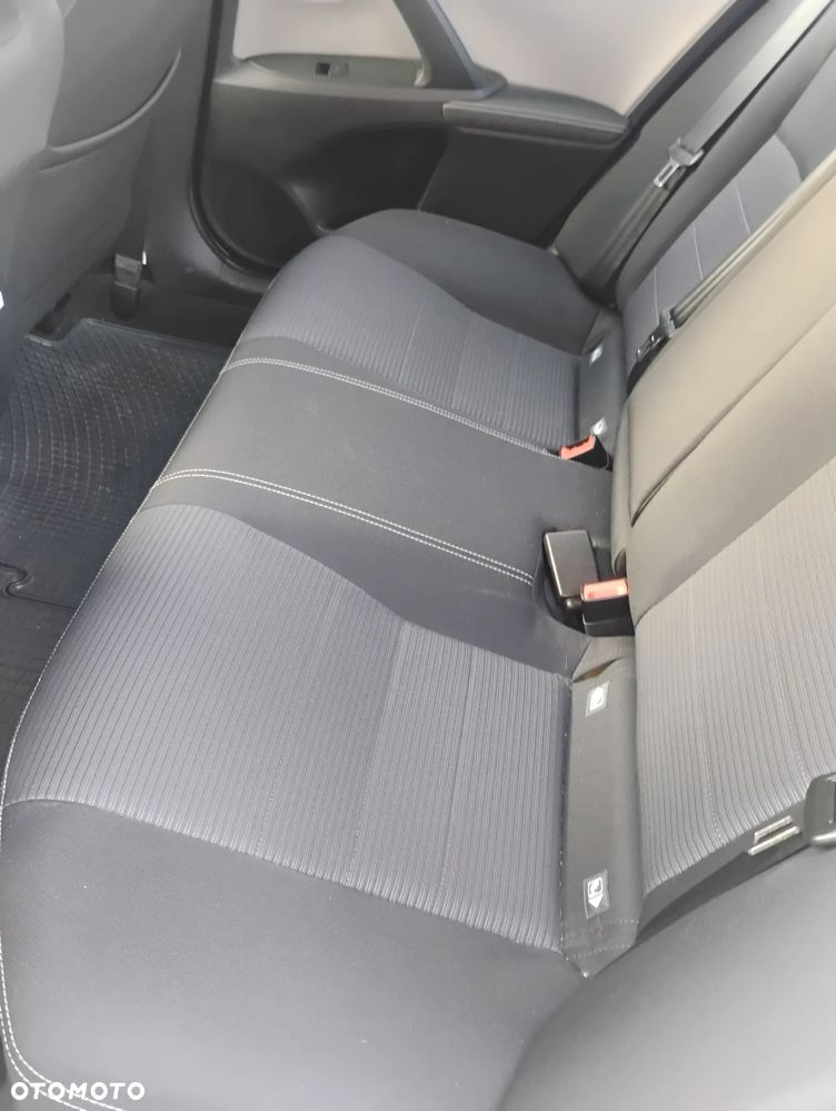 Toyota Avensis 2.0 D-4D Active Business - 14