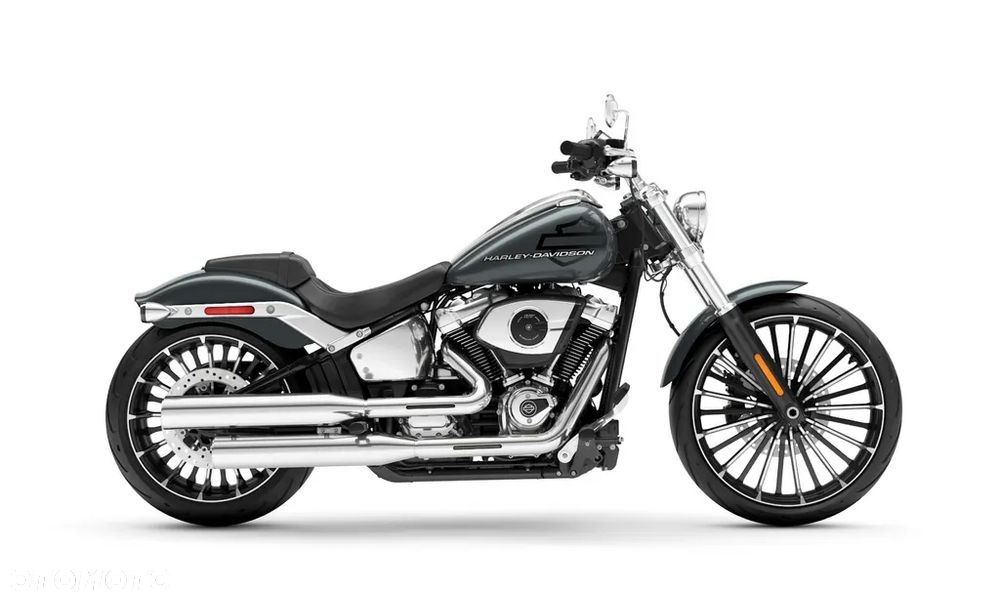 Harley-Davidson Softail Breakout - 10