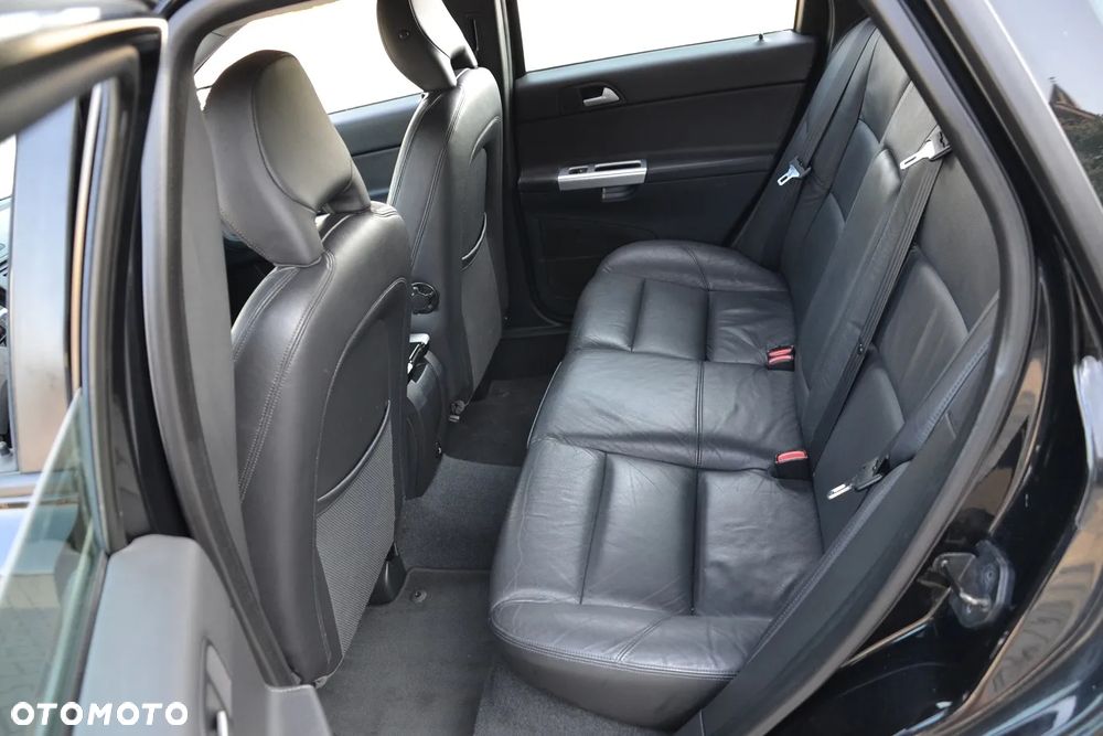 Volvo V50 DPF D3 Geartronic Business Edition - 27