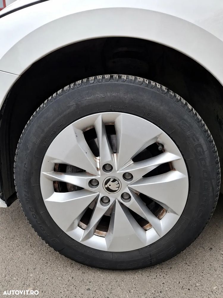 Skoda Octavia 2.0 TDI DSG Style - 14