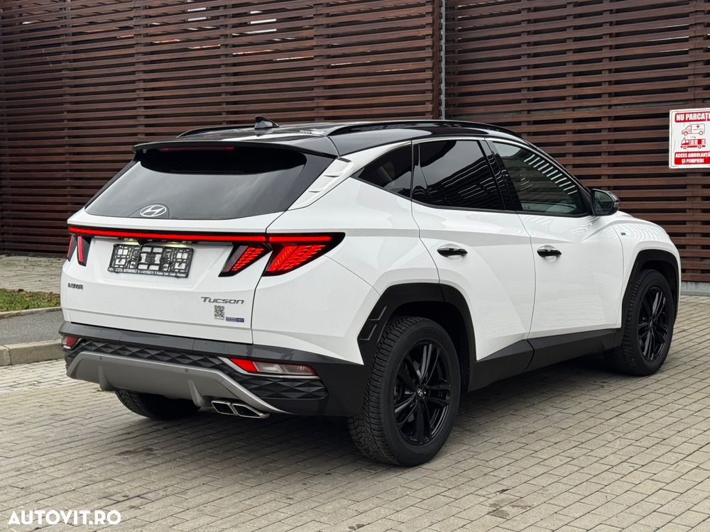 Hyundai Tucson 1.6 CRDi 48V-Hybrid 2WD DCT Select - 11