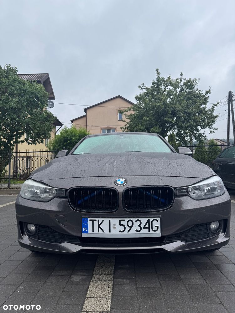 BMW Seria 3 316d Sport Line - 5