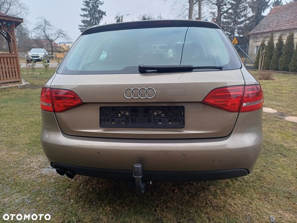 Audi A4 Avant 1.8 TFSI Ambiente - 9