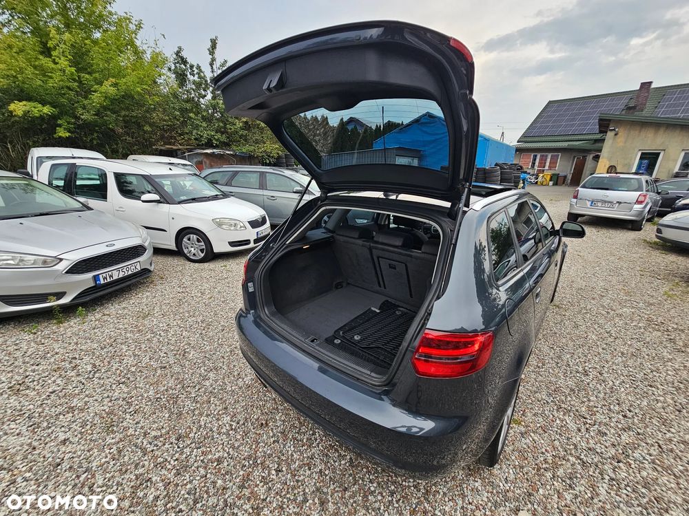 Audi A3 Sportback 1.8 TFSI Quattro Attraction - 9