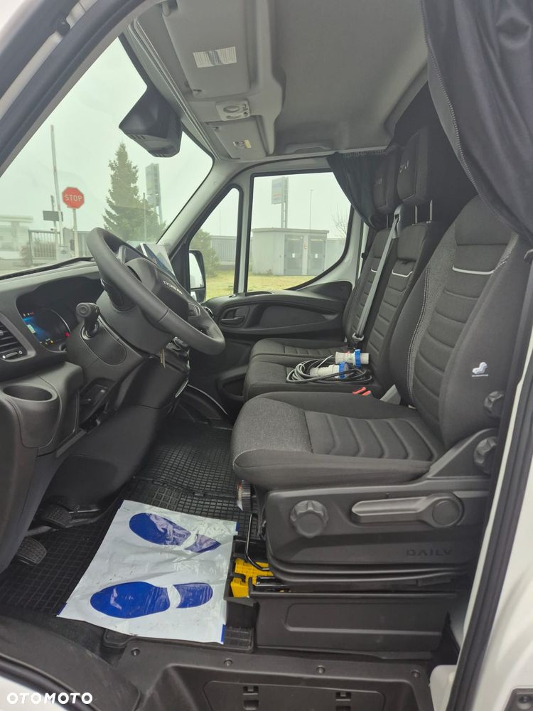 Iveco Daily / Pewny partner w biznesie ! - 8