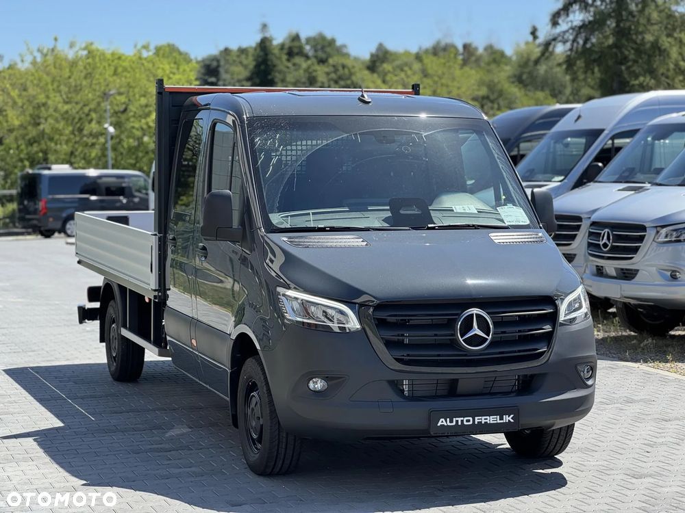 Mercedes-Benz Sprinter - 2