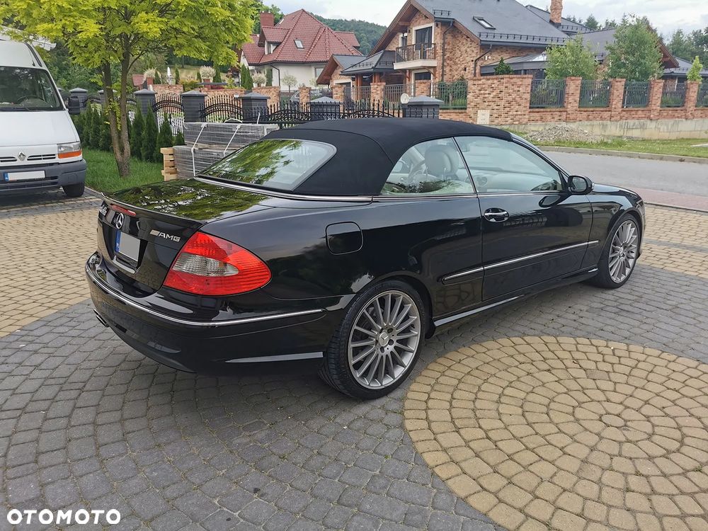 Mercedes-Benz CLK - 17