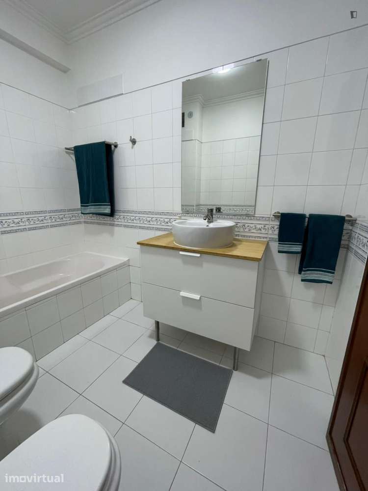 Apartamento com 2 quartos - localizado em Lisbon - Grande imagem: 4/9