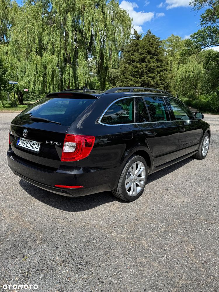 Skoda Superb 2.0 TDI DSG Ambition - 7