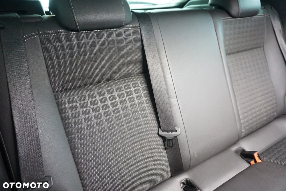 Opel Astra 2.0 CDTI Sport S&S - 29