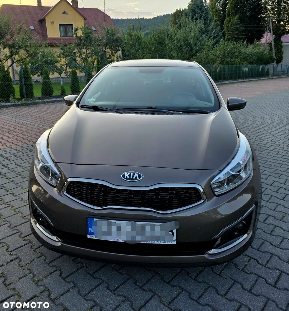 Kia Ceed 1.4 L - 21