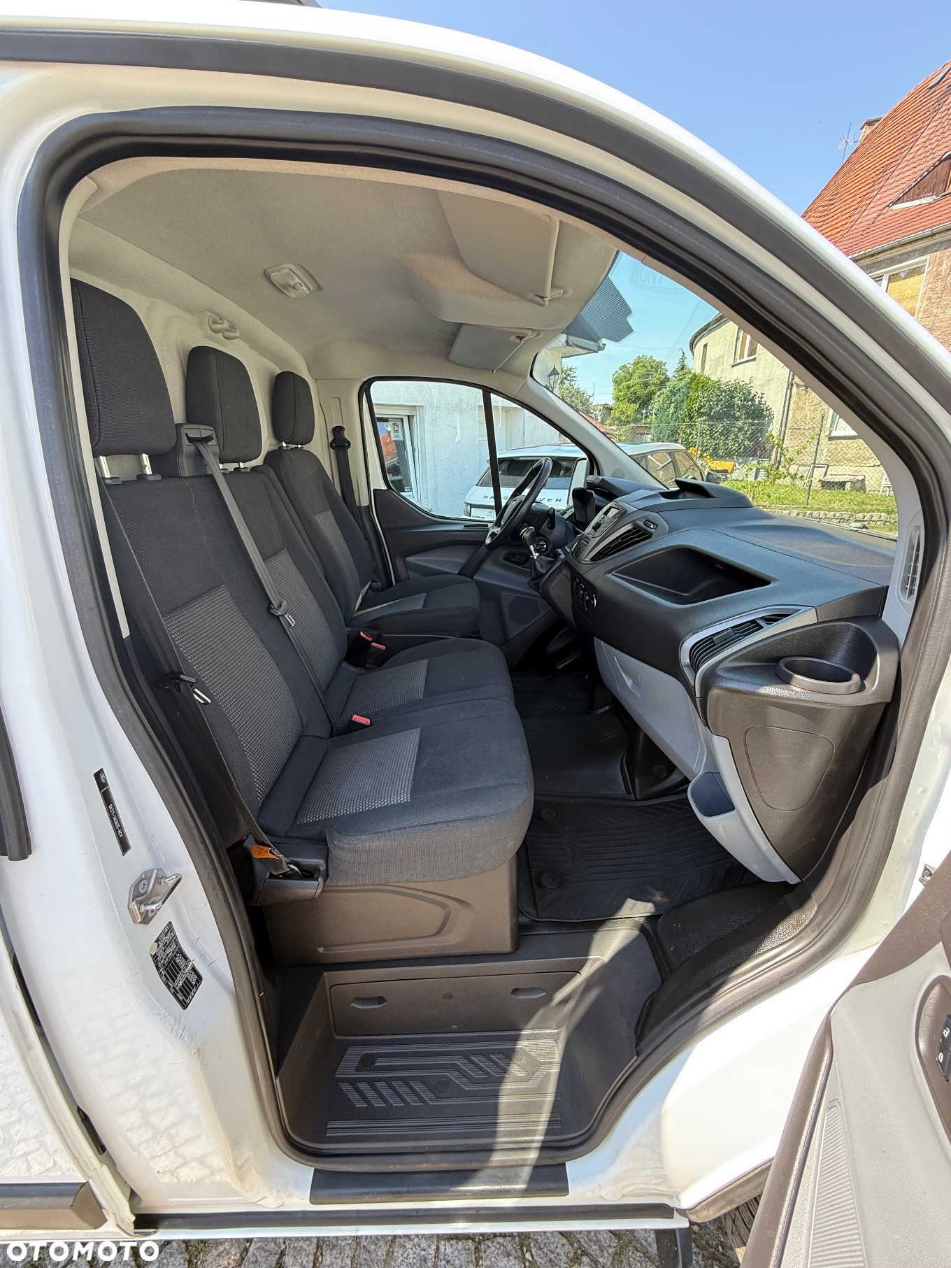 Ford Transit Custom - 14
