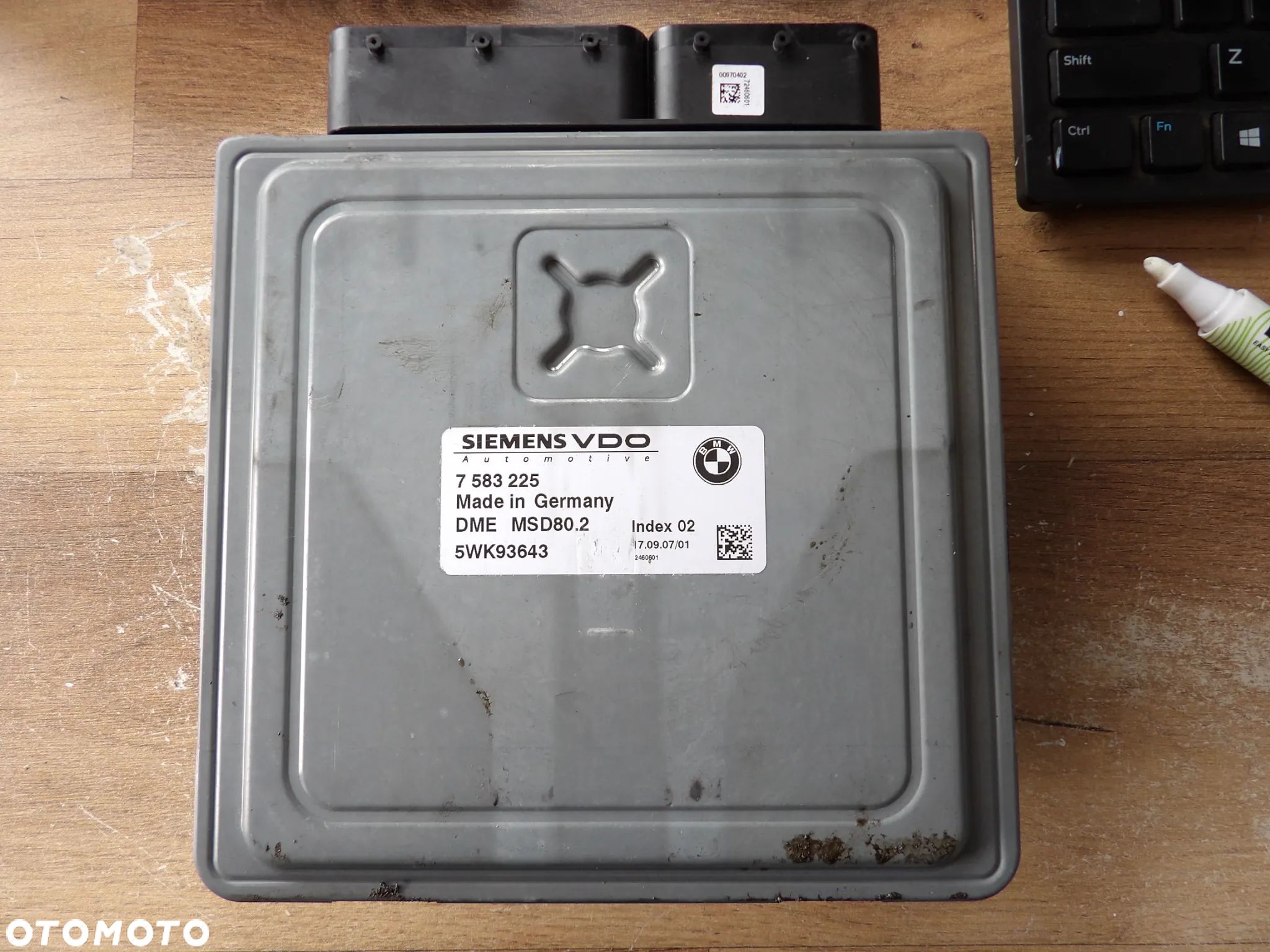 BMW - E93 - KOMPUTER , STEROWNIK SILNIKA - 7583225 - 1