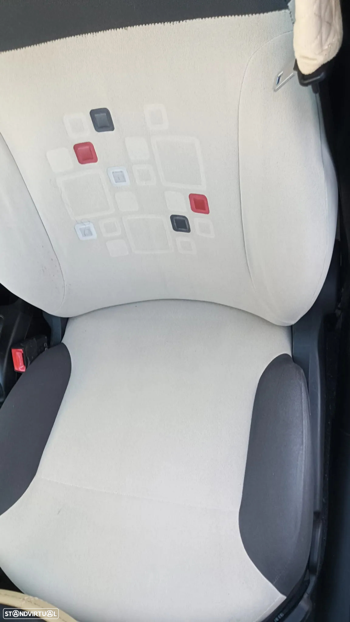 Fiat Panda 1.2 Young - 26