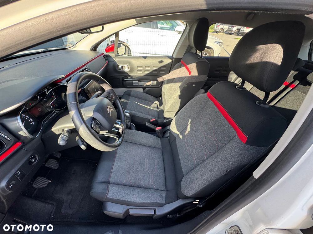 Citroën C3 1.2 PureTech Shine - 22