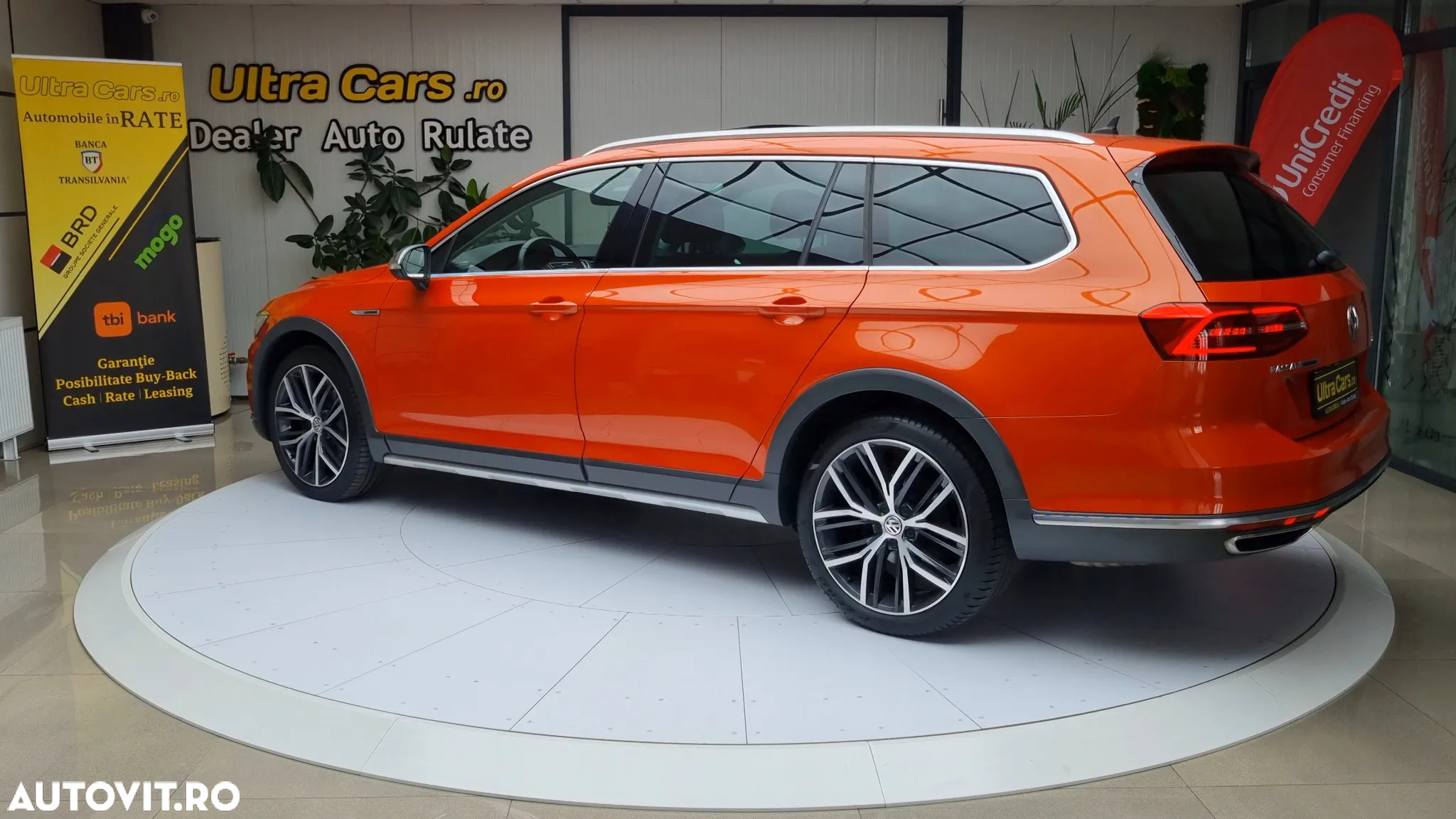 Volkswagen Passat Variant 2.0 TDI SCR DSG 4Motion Alltrack - 4