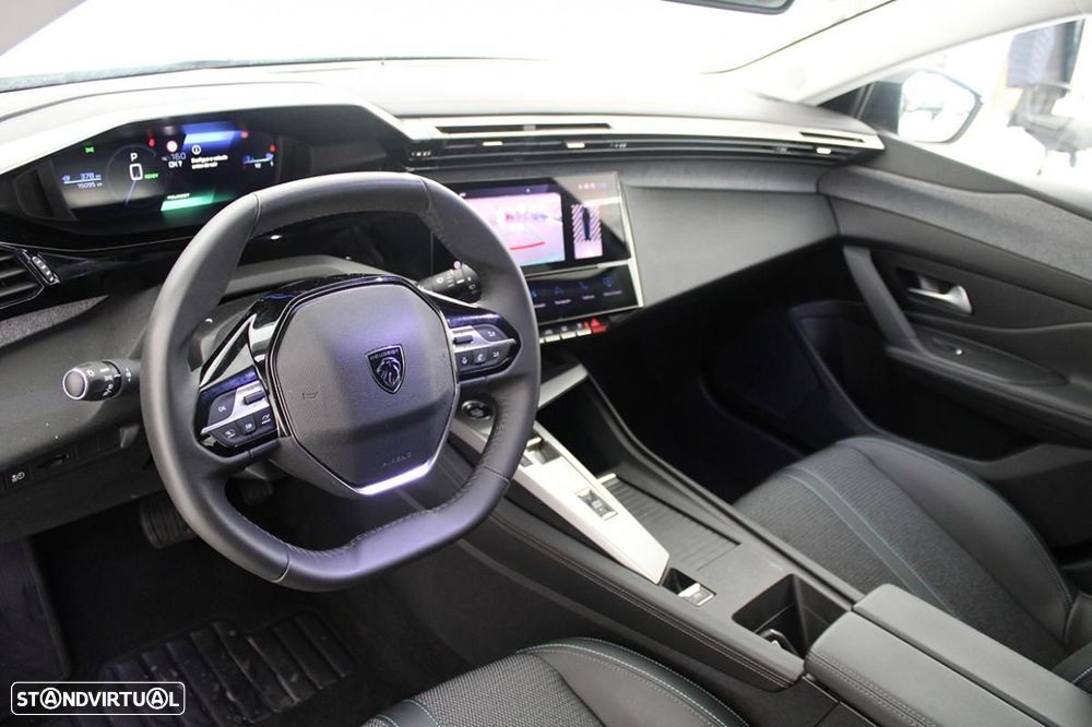 Peugeot e-308 54 kWh Allure - 11