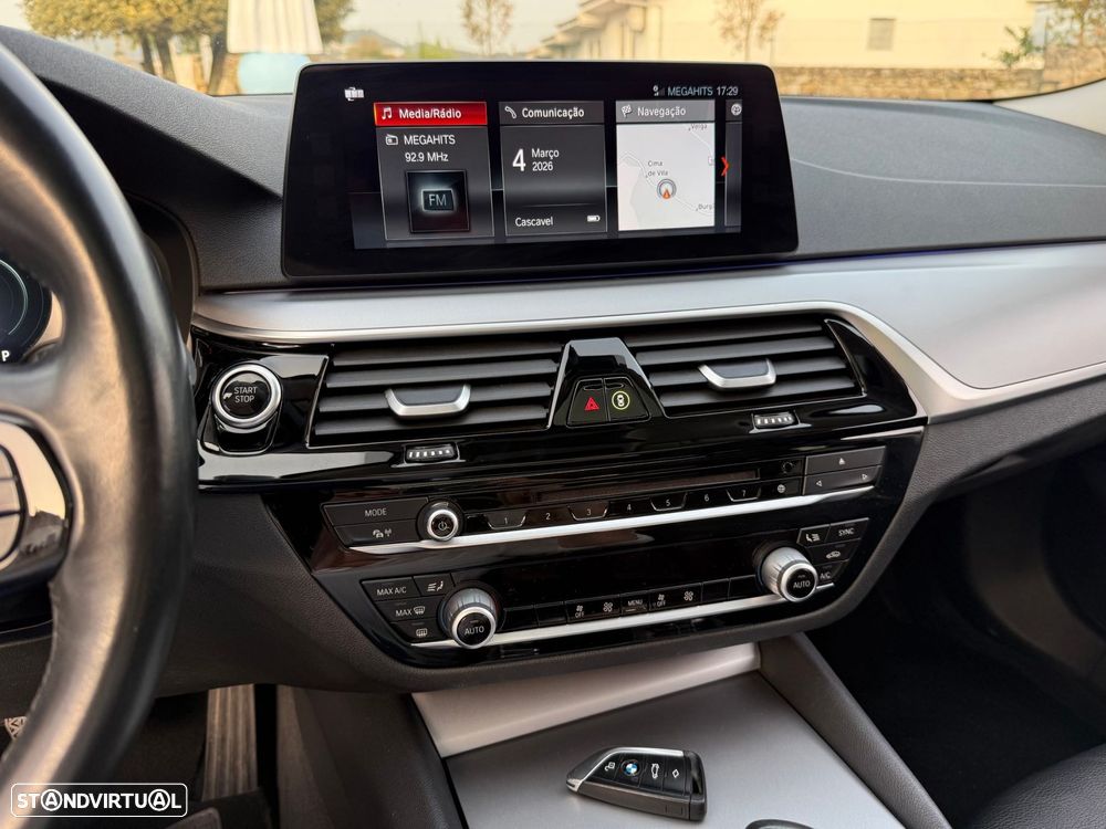 BMW 530 e iPerformance Line Sport - 14