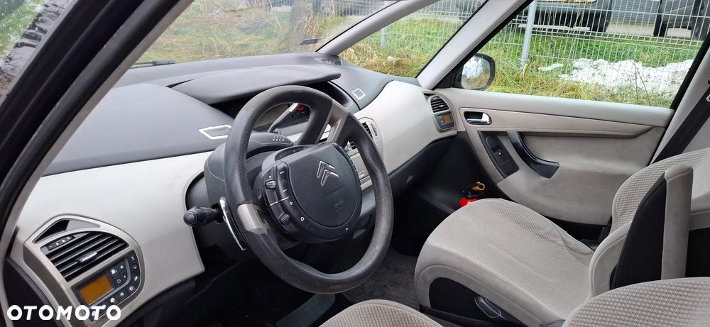 Citroën C4 Picasso - 11