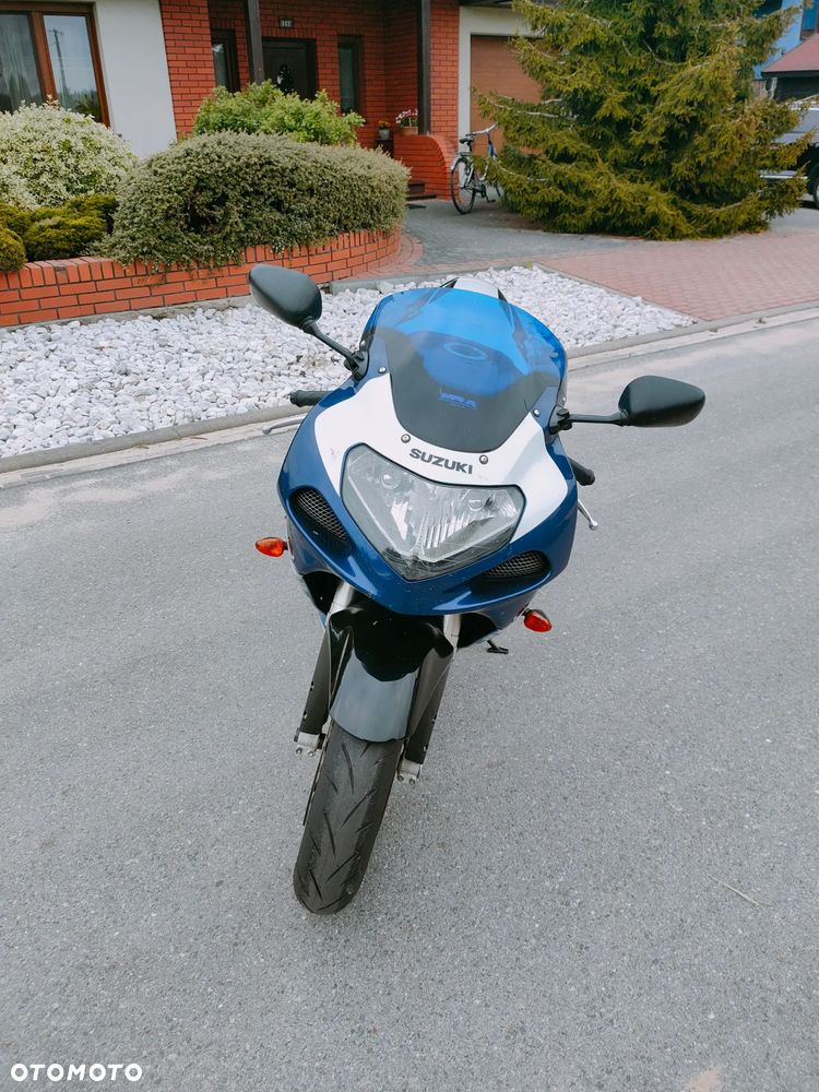 Suzuki GSX-R - 12