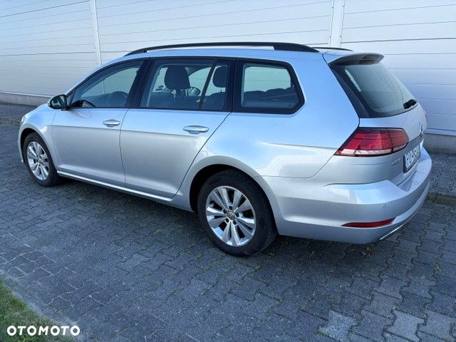 Volkswagen Golf 1.6 TDI BMT Comfortline - 4
