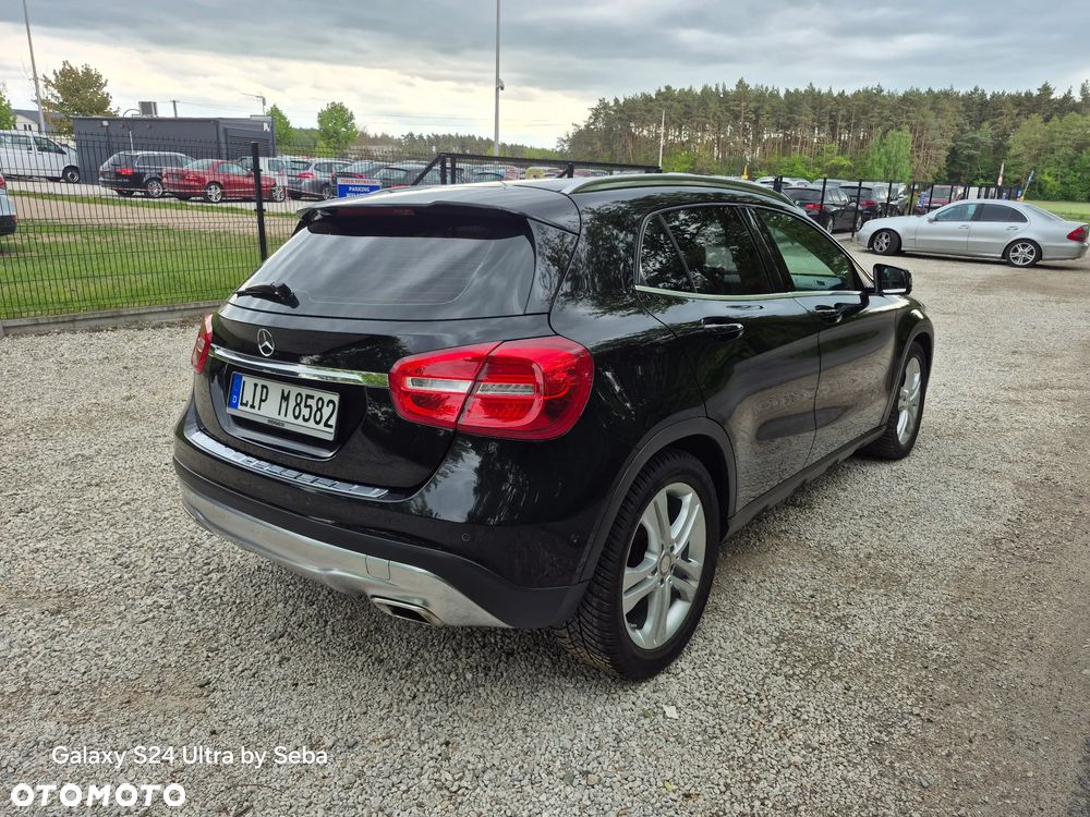 Mercedes-Benz GLA 200 7G-DCT - 6