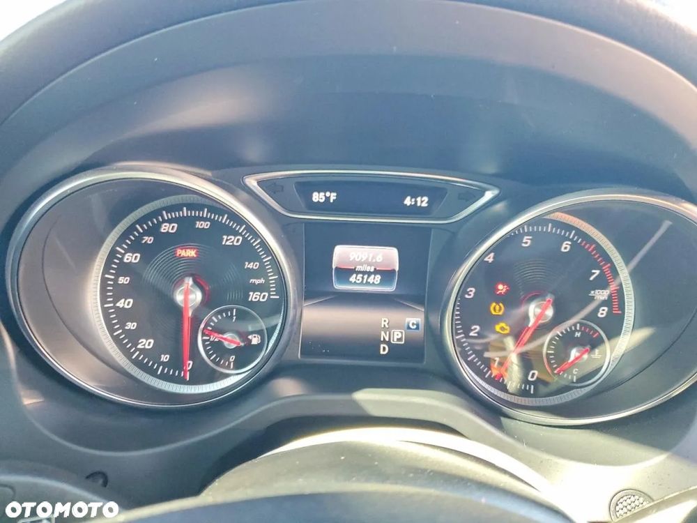 Mercedes-Benz CLA - 11