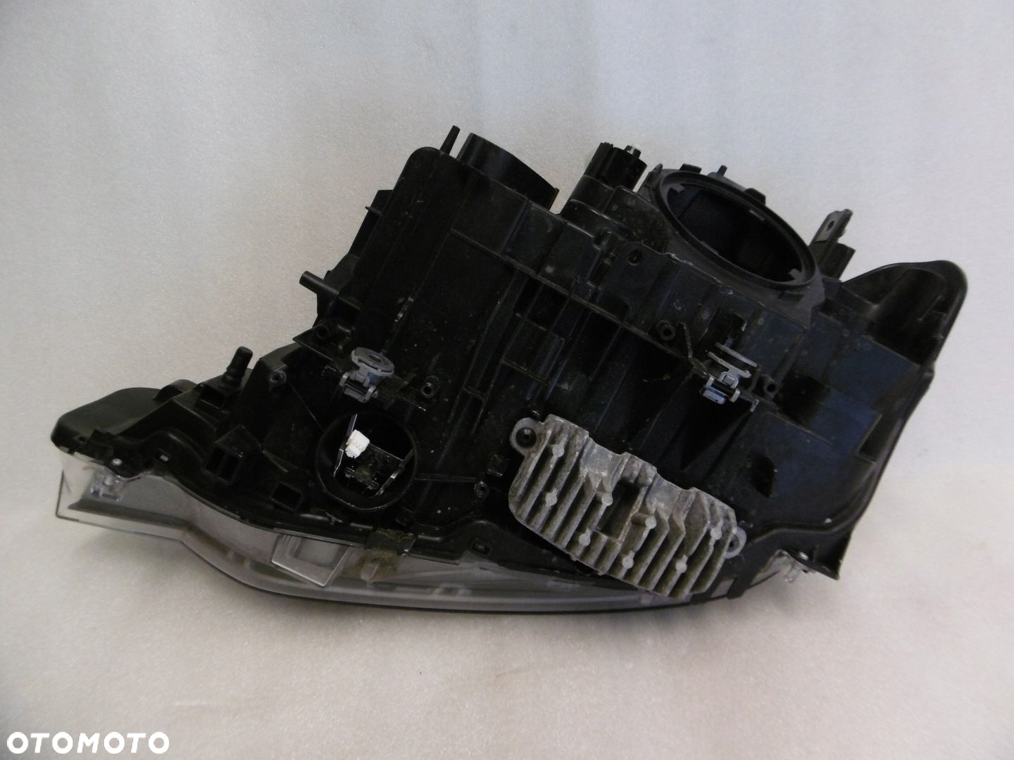 BMW 3 F30, F31 - lampa przednia prawa BIXENON - 8