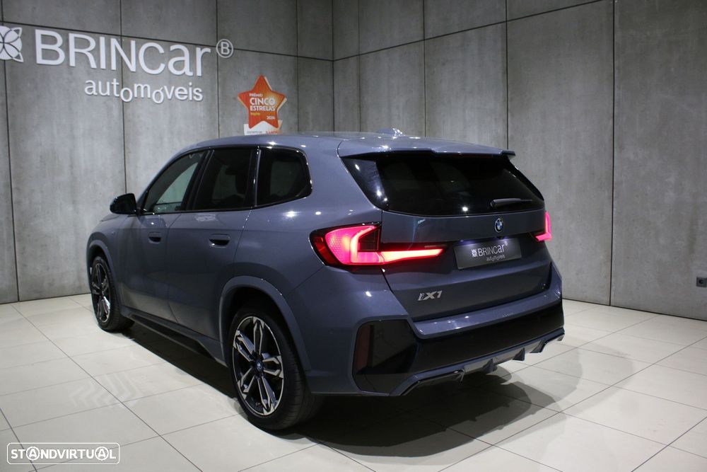 BMW iX1 xDrive30 Pack Desportivo M - 12