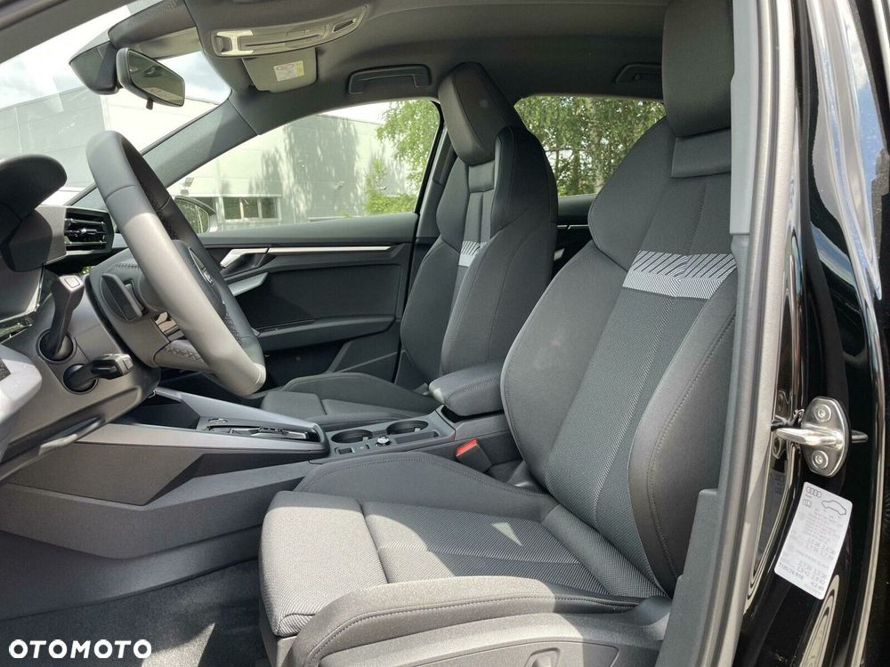 Audi A3 Sportback - 15