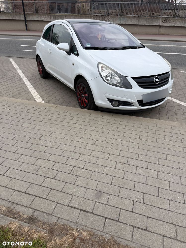 Opel Corsa 1.4 16V Color Edition - 1