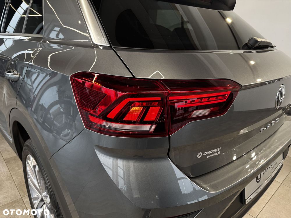 Volkswagen T-Roc - 12