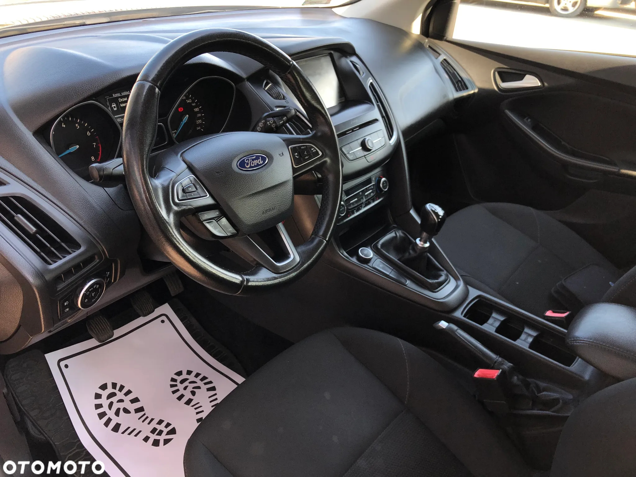 Ford Focus 1.0 EcoBoost Trend ASS - 8