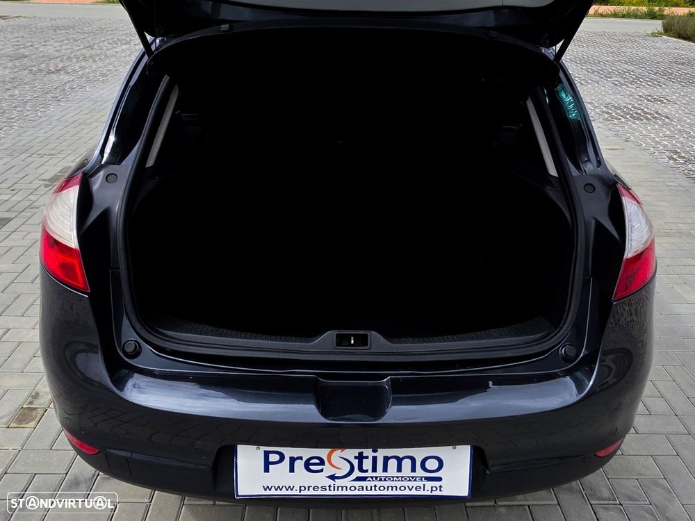 Renault Mégane 1.5 dCi Limited - 13