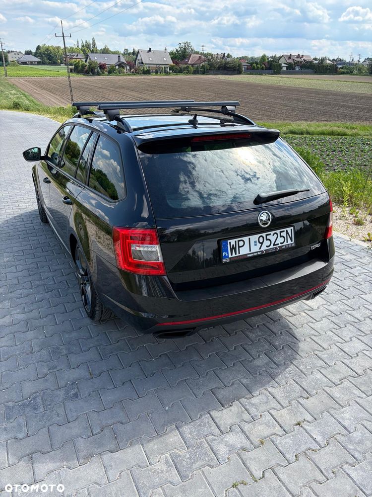 Skoda Octavia 2.0 TDI DSG RS - 21