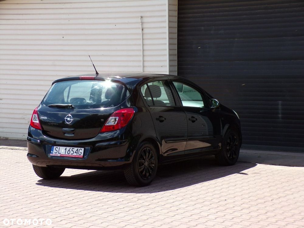 Opel Corsa - 12