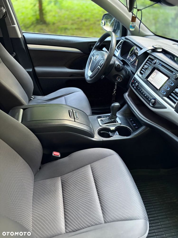 Toyota Highlander - 18