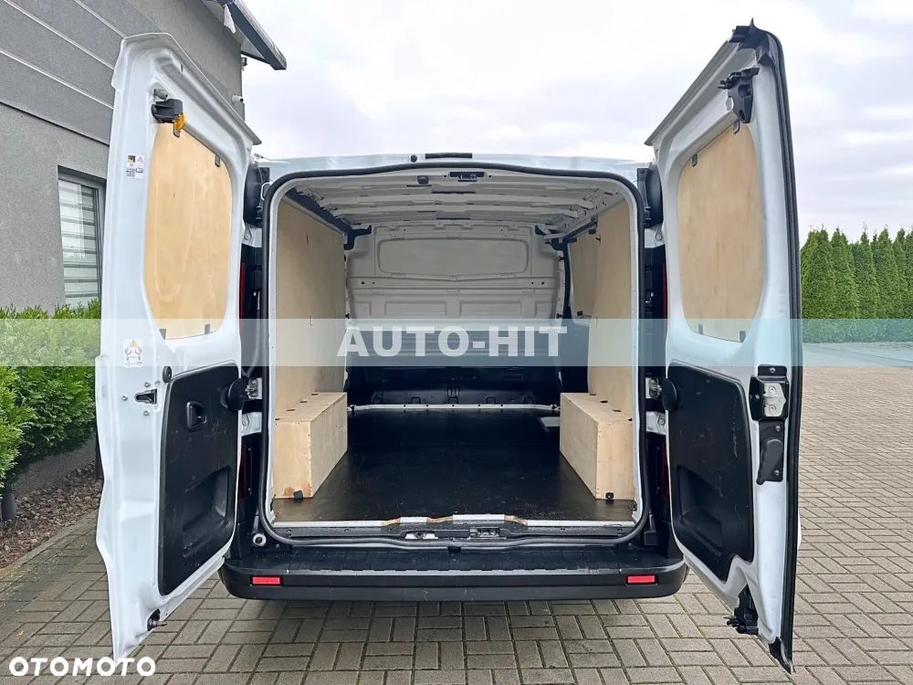 Renault Trafic - 14