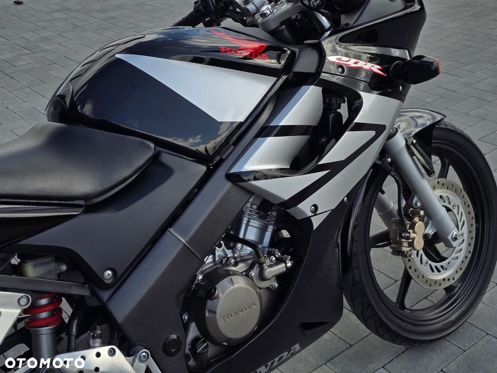 Honda CBR - 4