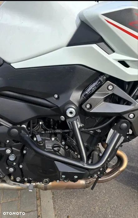 Kawasaki Ninja 400 - 10