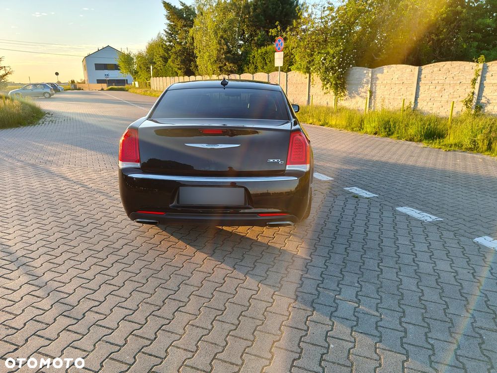 Chrysler 300C - 7