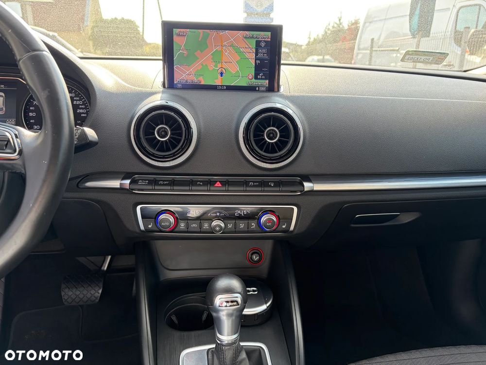 Audi A3 Sportback - 21