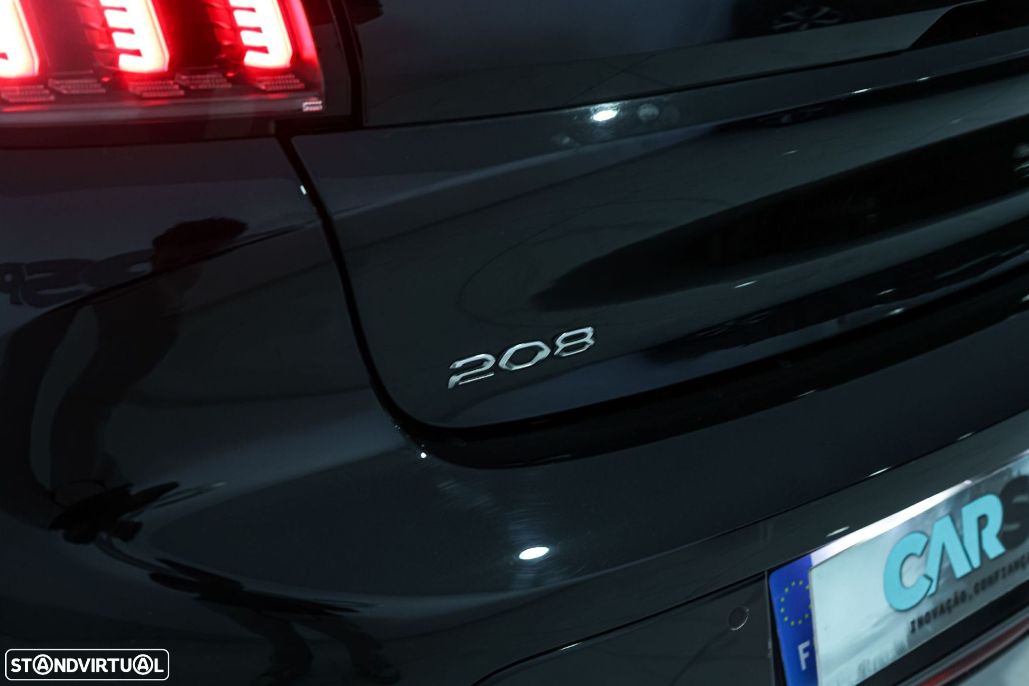 Peugeot 208 1.2 PureTech GT - 11