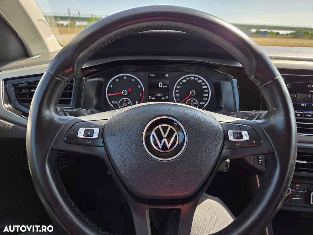 Volkswagen Polo 1.0 TSI Comfortline - 12