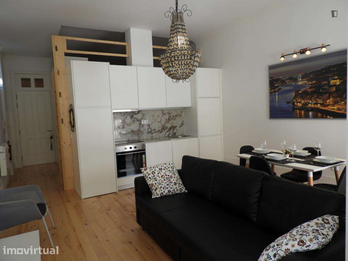 Apartamento com 1 quartos - localizado em Santo Ildefonso Porto - Grande imagem: 4/9
