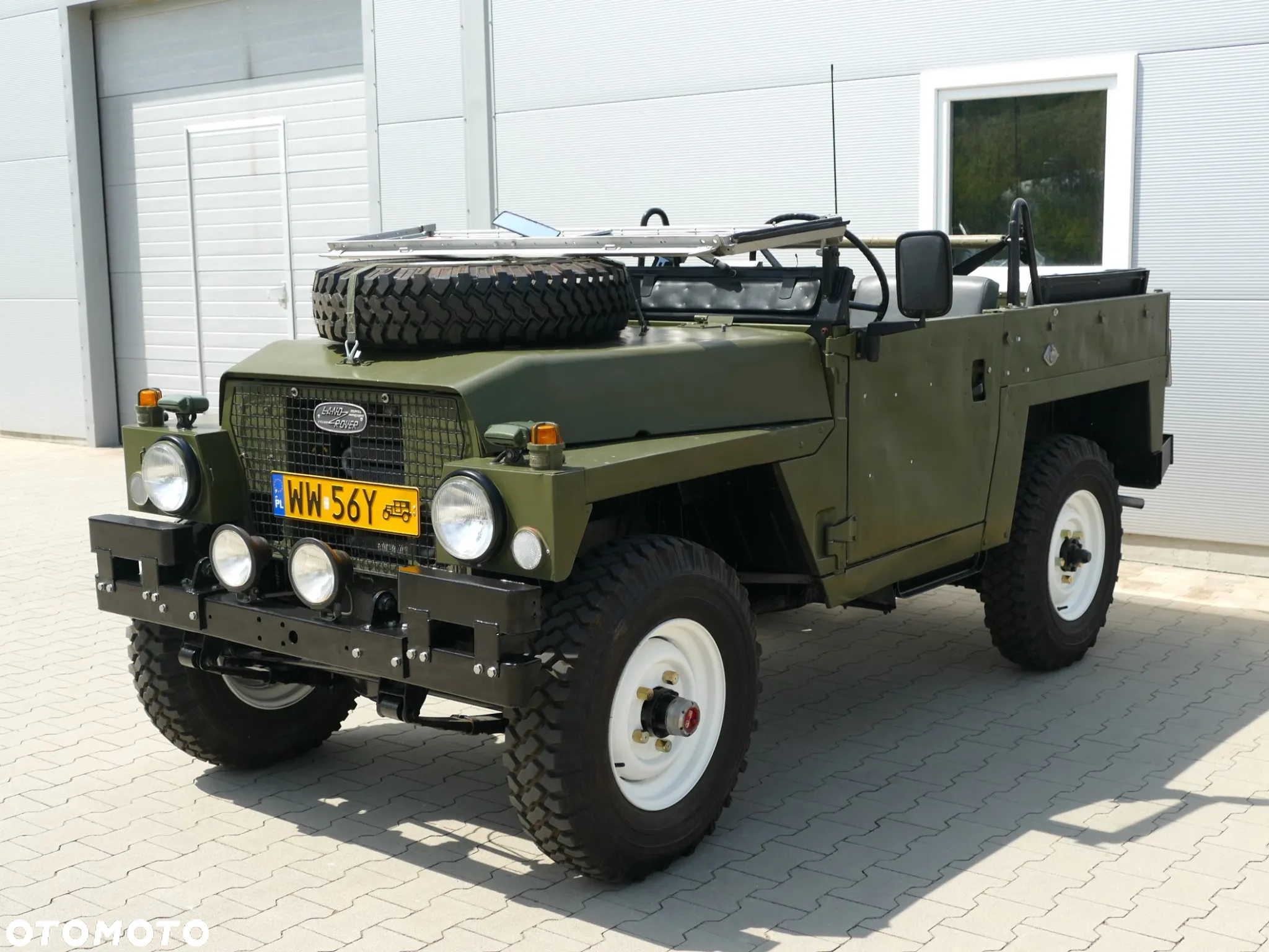 Land Rover Inny - 23