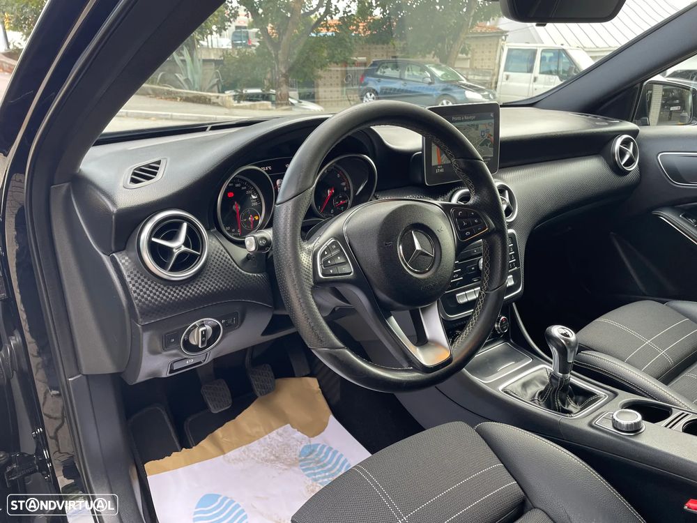 Mercedes-Benz A 180 d BlueEFFICIENCY Edition Style - 22